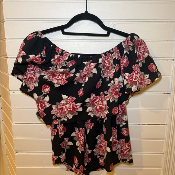 Floral Off-Shoulder Top - Picture 2 of 3